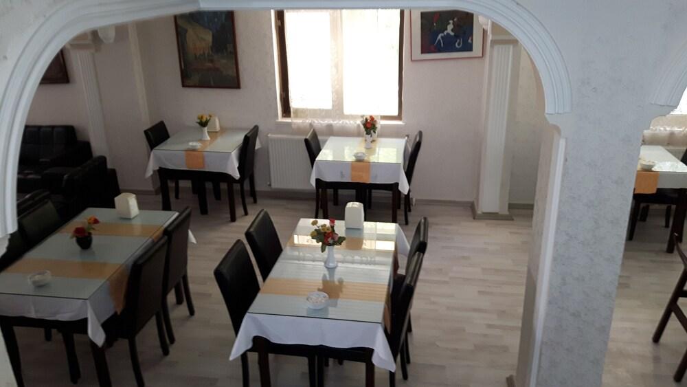 Kafkas Hotel Antalya Exteriör bild